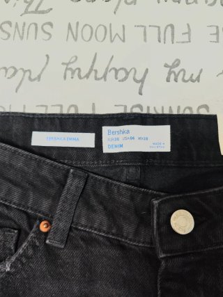 Vaqueros Bershka Talla 38