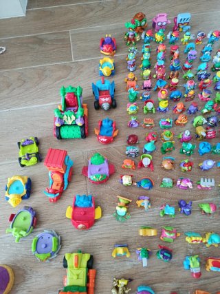 Lote 238 Superzings + 4 Grandes + Coches