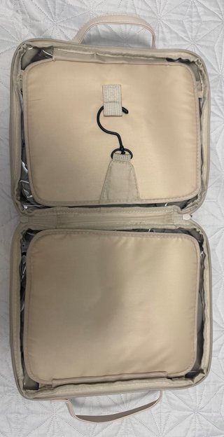 Neceser efecto cocodrilo beige