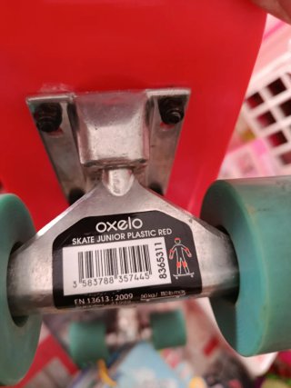 Monopatín junior rojo con ojo