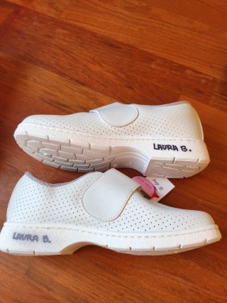 Zapatos trabajo Dian Talla 40 Blancos