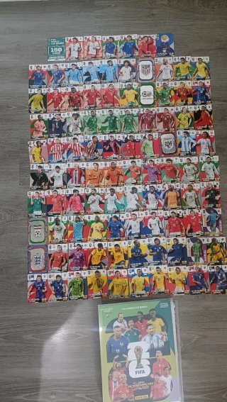 97 Cartas + Álbum Panini Adrenalyn Mundial cromos