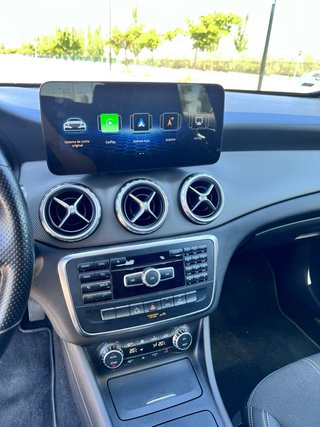 Mercedes-Benz GLA 220d