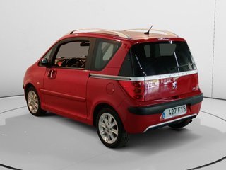 Peugeot 1007 1.4 HDI Sporty 51 kW (70 CV)