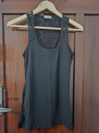 Camiseta tirantes encaje Arona Basic Talla S