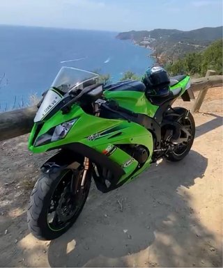 Kawasaki Ninja ZX-10R 1000cc 2012