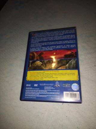 Película Dinosaurio DVD (Español)