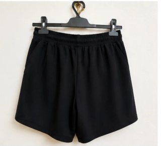 Shorts deportivos Elai negros talla M