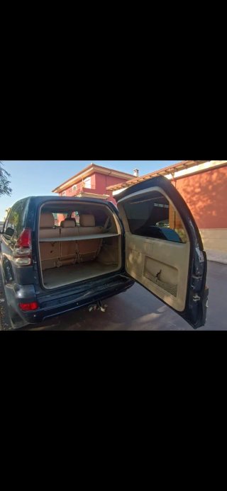 Toyota Land Cruiser 2004