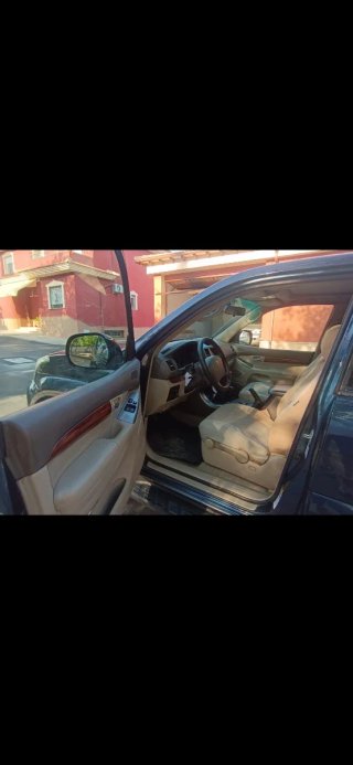 Toyota Land Cruiser 2004