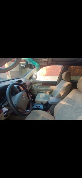 Toyota Land Cruiser 2004