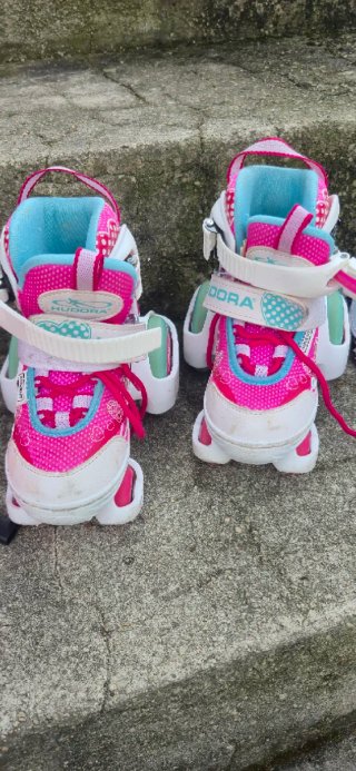 Patines Hudora T. 26-29 + Casco y Protecciones