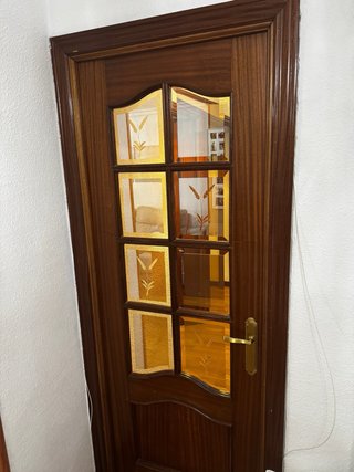 Lote de 7 puertas de madera