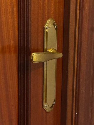 Lote de 7 puertas de madera