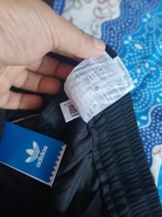 Pantalón chándal Adidas Talla M