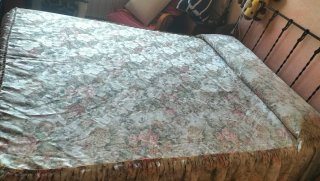Colcha edredón floral poliéster,