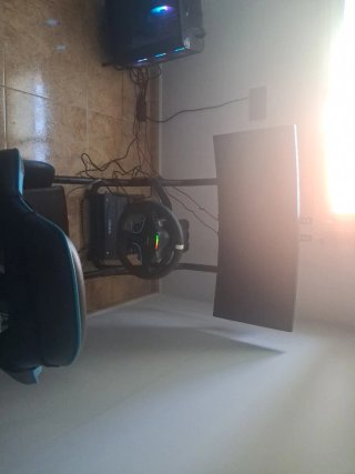 Cockpit Moza R3