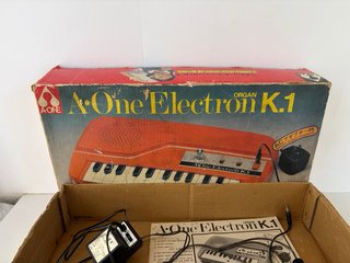 Teclado Electrónico A-One Electron K.1