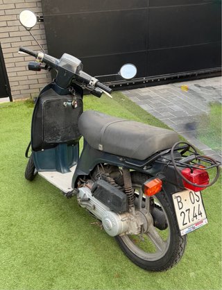 Honda Scoopy 75cc Scooter