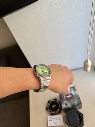 Reloj G-Shock Plata y Verde