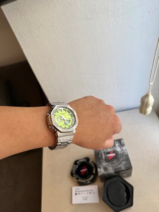 Reloj G-Shock Plata y Verde