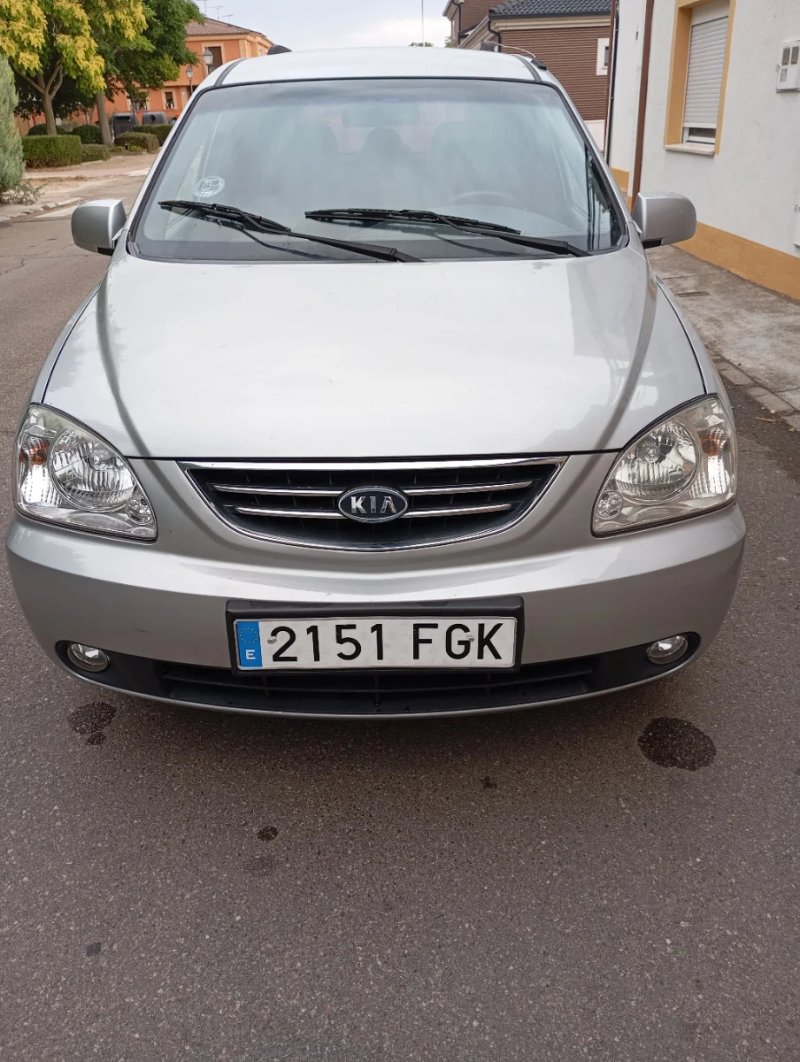 KIA Carens 2007 - foto 1