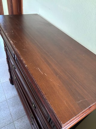 Cómoda de madera