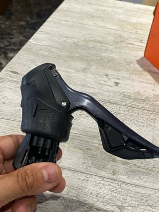 Maneta Izquierda Shimano ST-R8050