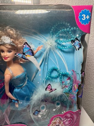 Muñeca inspirada en Barbie Mariposa Magical Faery