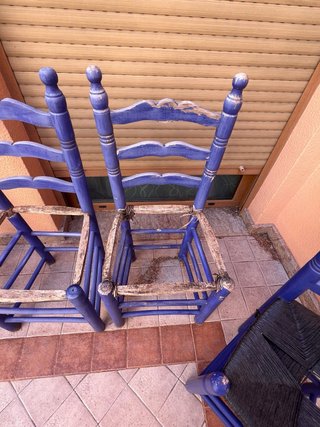 Lote 4 sillas rústicas madera azul