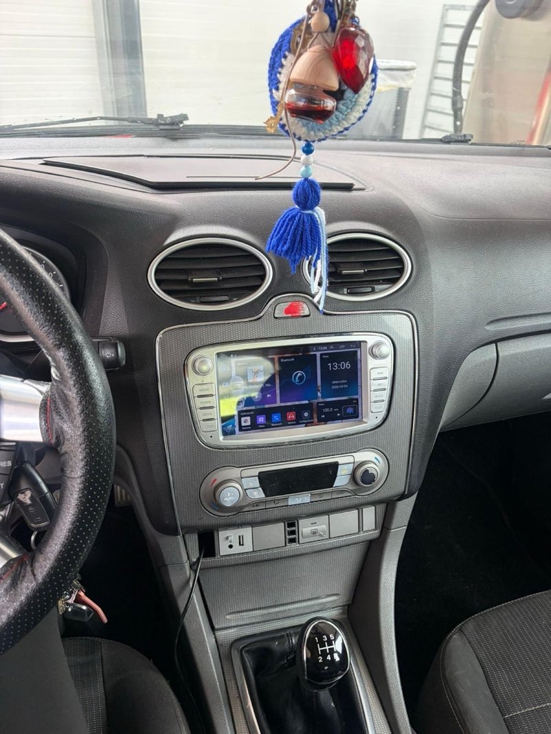 Ford Focus 2008 - foto 1