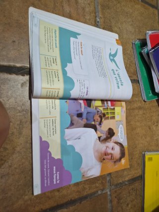 Llengua 5. Libro de valenciano.