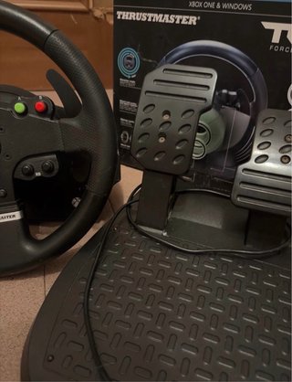 Thrustmaster TMX Force Feedback Volante