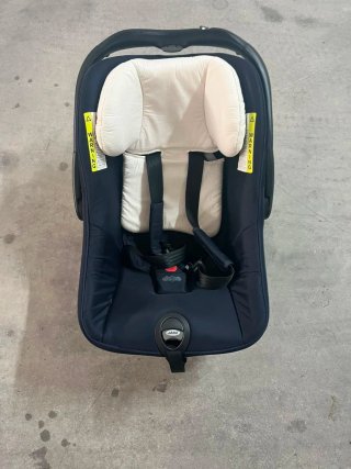 Conjunto carro bebé silla reversible