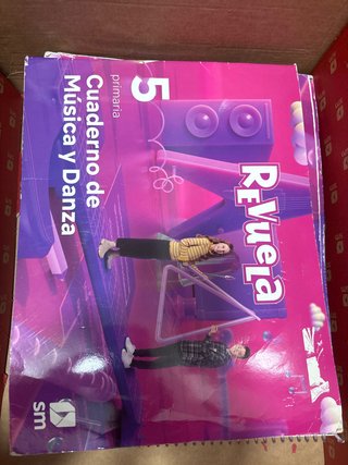 Cuaderno de Música y Danza. 5 Primaria. Revuela