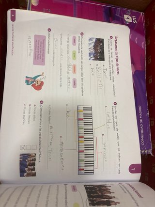 Cuaderno de Música y Danza. 5 Primaria. Revuela