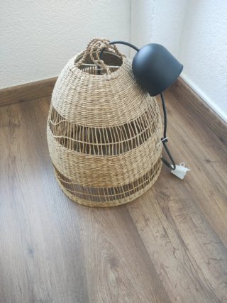 Lámpara de techo mimbre y negro