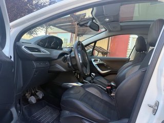 Peugeot 2008 2014
