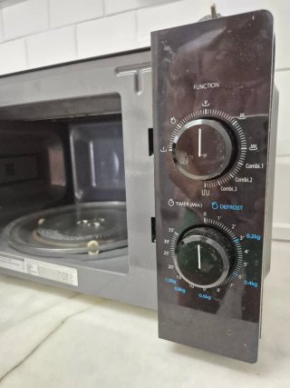 Horno Microondas Toshiba Negro
