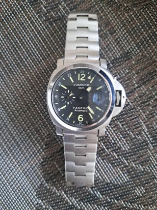 Reloj Panerai Luminor GMT Automático