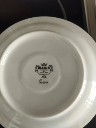 Juego de café porcelana blanco y oro