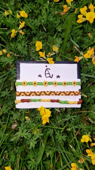 Pulseras de hilo hechas a mano