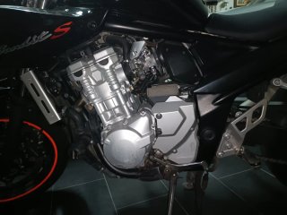 Suzuki Bandit 650 S