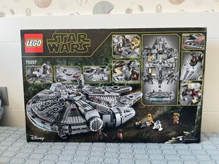 LEGO Star Wars Halcón Milenario 75257