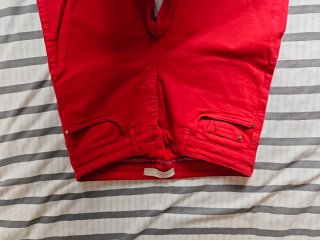 Pantalones rojos mujer Zara