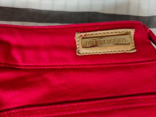 Pantalones rojos mujer Zara