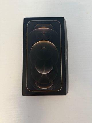 iPhone 12 Pro Max 128GB + 21 Fundas