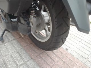 Yamaha Tricity 125 Trike Rojo/Negro