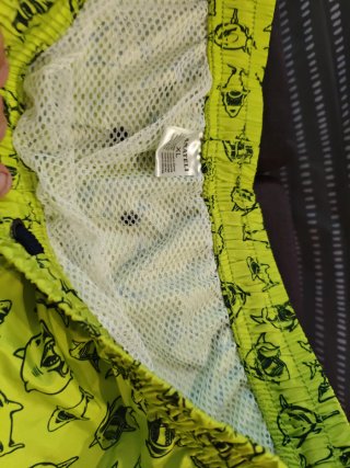 Bañador tiburones amarillo