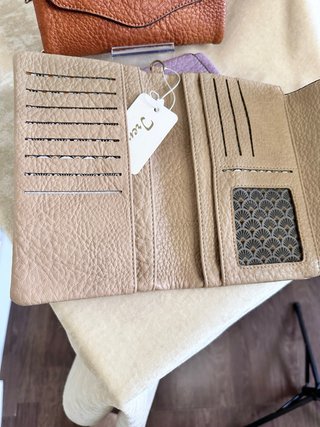 Monedero Maxi varios colores.